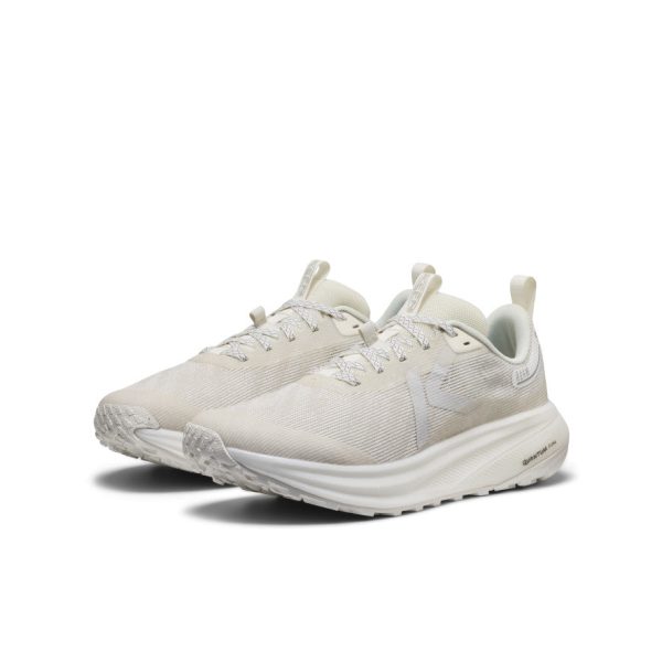 Men's Roam Trail Running Shoe | Star White/Vapor