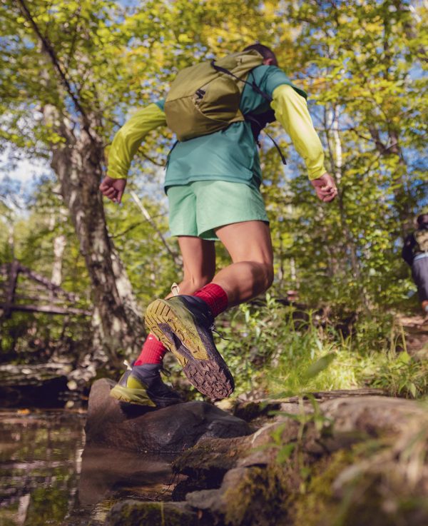 Men's Targhee Apex Waterproof Hiking Boot | Black/Golden Cypress