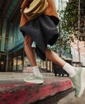 Women's KM2 Jogger | Huckleberry/Birch